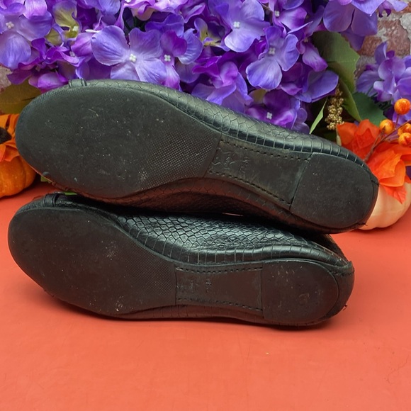 Tory Burch Flats SZ 7.5 - Picture 5 of 7